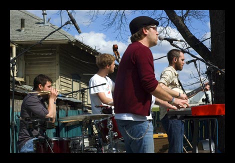 If you can't see the photos, click DISPLAY IMAGES.