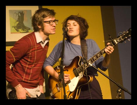 If you can't see the photos, click DISPLAY IMAGES.