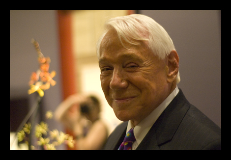 If you can't see the photos, click DISPLAY IMAGES.