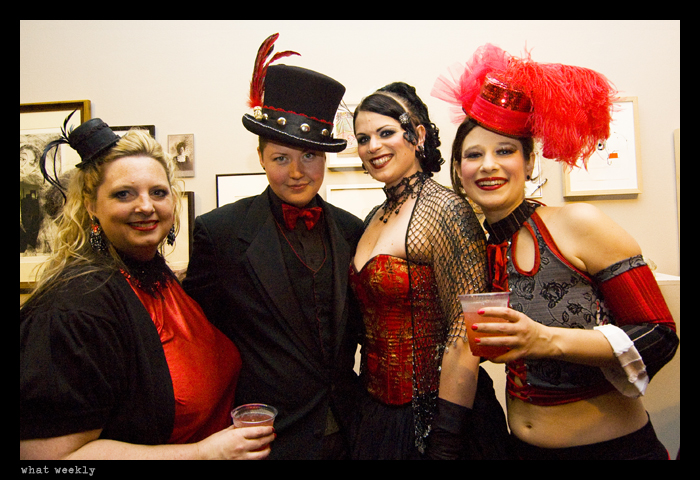 If you can't see the photos, click DISPLAY IMAGES.