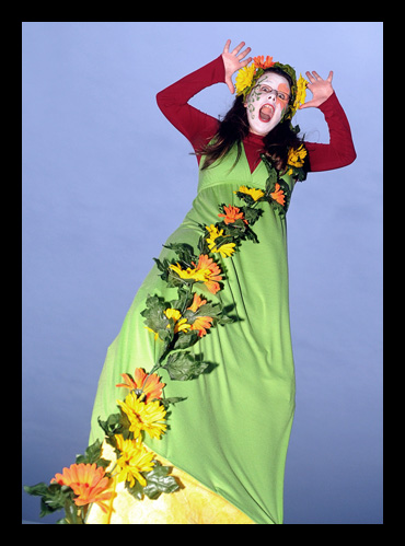 If you can't see the photos, click DISPLAY IMAGES.