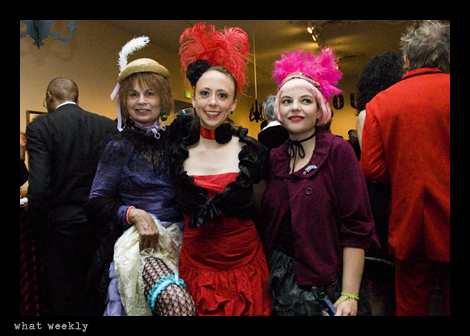 If you can't see the photos, click DISPLAY IMAGES.