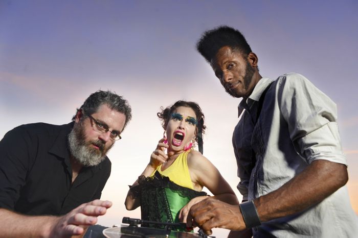 what weekly funky bass group known as f 6